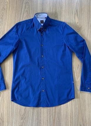 Мужская однотонная классическая хлопковая рубашка с длинным рукавом hugo boss