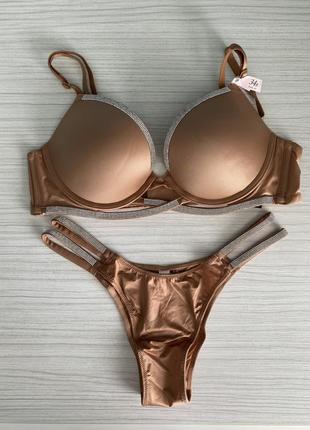 Комплект белья victoria’s secret бюстгальтер 34b (75b), трусики s. виктория сикрет