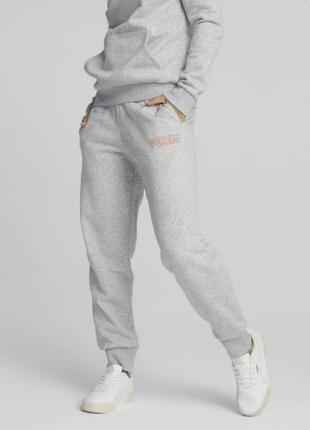 Жіночий спортивний костюм puma. оригінал.