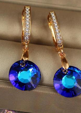 Сережки медичне золото xuping jewelry підвіски синій круглий камінь хамелеони 3.5 см золотисті2 фото