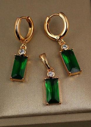 Набор xuping jewelry прямоугольный зеленый фианит 2,5 см золотистый