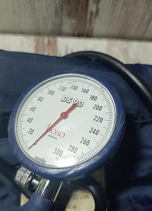 Механический тонометр со стетоскопом