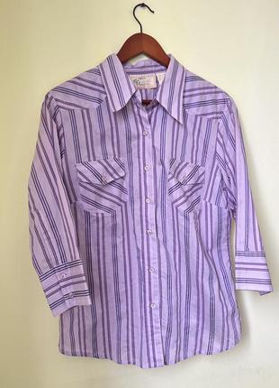 Жіноча сорочка у смужку рожевого кольору