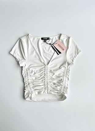 Футболка топ білого кольору missguided