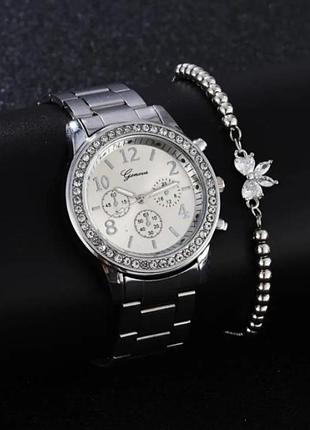 Часы женские geneva swarowski