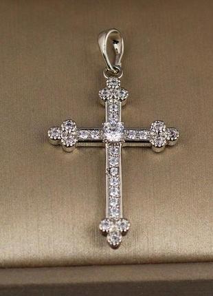 Крестик xuping jewelry трилистниковый с камнем в центре 3.3 см серебристый