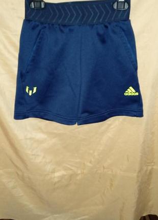 Шорти на хлопчика 7-8 років