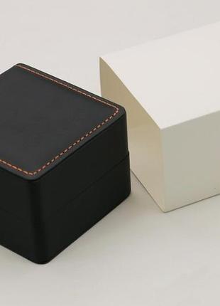 Брак царапина шкатулка для хранения часов из pu кожи черный ( код: ibw893b-1 )