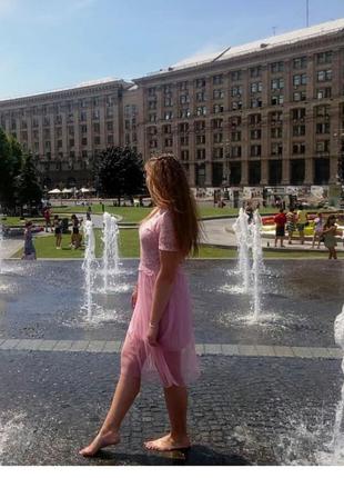 Сукня рожева