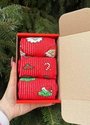 Набір жіночих новорічних шкарпеток 36-41 на 3 пари у коробці|швидка доставка|