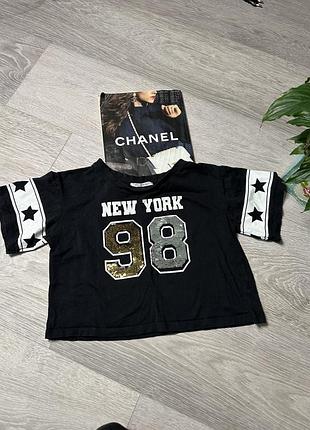 Футболка вкорочена