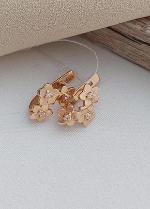 Серьги золотые цветочки с круглыми белыми фианитами 2.34