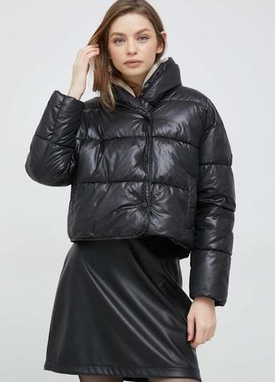 Укорочений пуховик pepe jeans