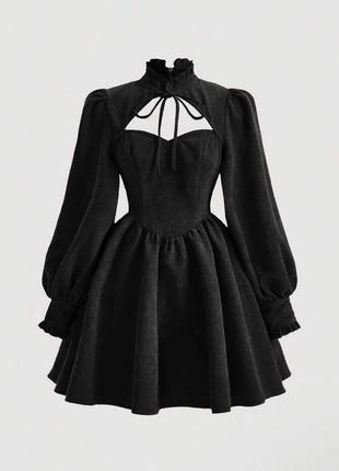 Неймовірно крута сукня з колекції 2024 року  .
must have гардероба кожної модниці , lygan