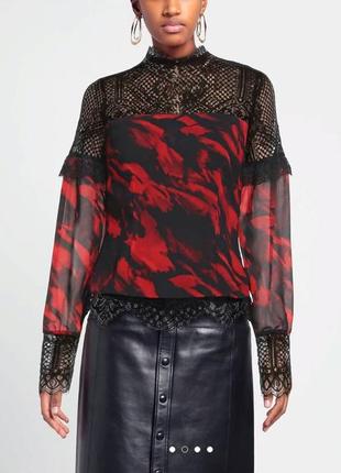 Шикарна блуза з мереживом lori guess marciano