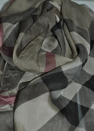 Шовковий шарф палантин burberry7 фото