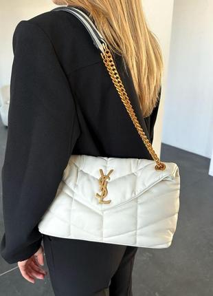 Женская сумка ysl puffer chain white gold10 фото