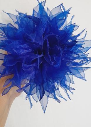 Брошь большой цветок. синяя хртзантема на одежду.4 фото