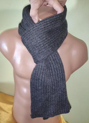 Стильный фирменный шарф.f&amp;f.