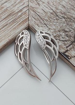Серьги каффы серебряные крылья с белыми фианитами
