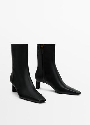 Кожаные ботинки на каблуке massimo dutti