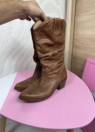 Schuh кожаные винтажные сапоги ковбойки котелки с острым носком коричневые