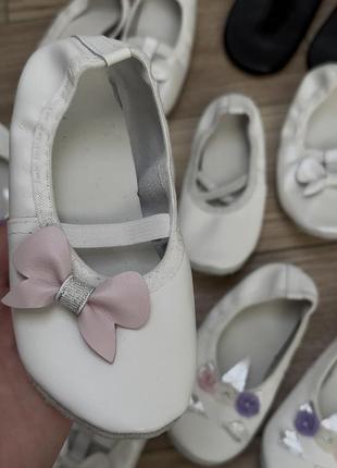 Чешки шкіряні для дітей в розмірах 24,35,26,27