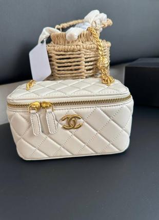 Сумка в стиле chanel vanity