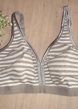 Бюстгальтер  на шикарні груди.