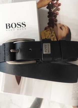 Мужской черный кожаный ремень hugo boss