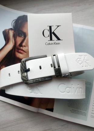 Кожаный ремень для джинсов calvin klein белый в коробке