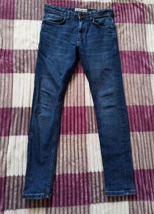 Чоловічі джинси next