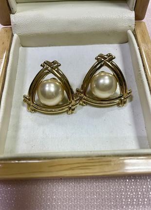 Trifari винтажные серьги жемчуга золотистые американский винтаж