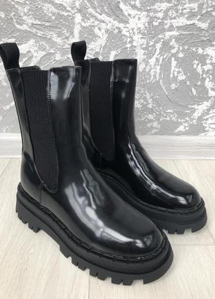Черевики челсі зара zara лаковані1 фото