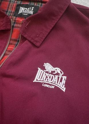 Бомбер, харік lonsdale