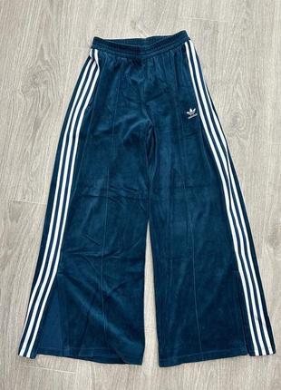 Штаны клёш adidas live