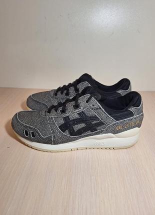 Кроссовки asics1 фото