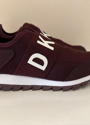 Кроссовки женские dkny