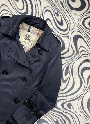 Женский плащ burberry 4