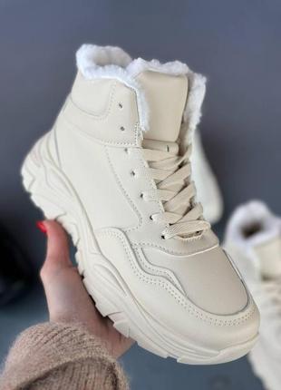 Кросівки зимові розпродаж