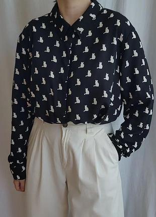 Легкая приятная блуза с длинным рукавом с котиками