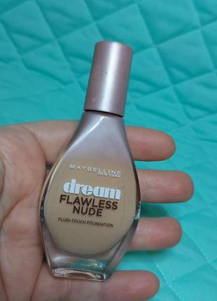 Тональний крем maybelline