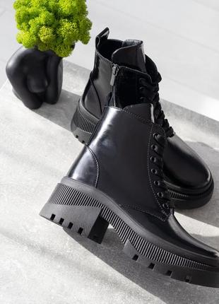 Женские черные демисезонные кожаные  ботинки на черной подошве  37 р-р7 фото