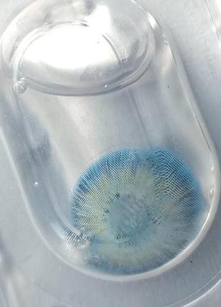 Линзы для глаз голубые, косметические (без диоптрий) + контейнер