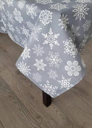 Скатертина водовідштовхуюча новорічна
