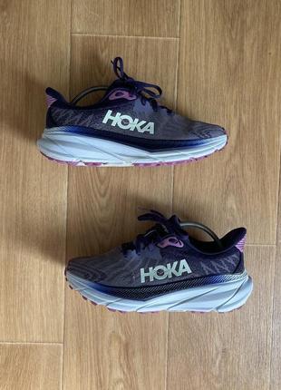 Кроссовки hoka challenger art 7