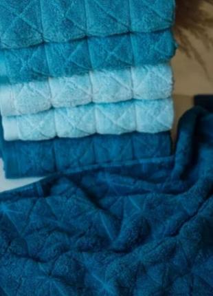 Рушники лицьові і банні махрові