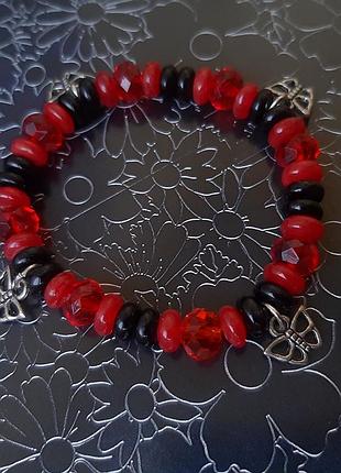 Браслет кран чёрный хрусталь ручн работы бижутерия hand made подвески лаконичн стильн бусин бабочка мкетлик