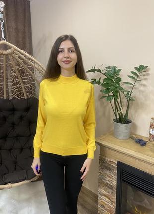Свитер новый желтый гольф кофта теплая