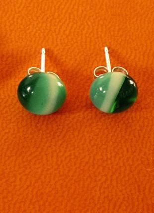 Пусети "кошаче око"